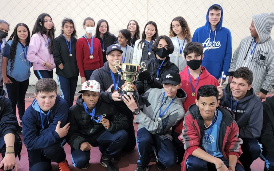 Veja como foi a celebração de premiação dos Jogos Interescolares de Pinhais.